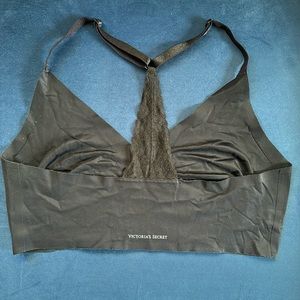 Victoria’s Secret Cami size medium